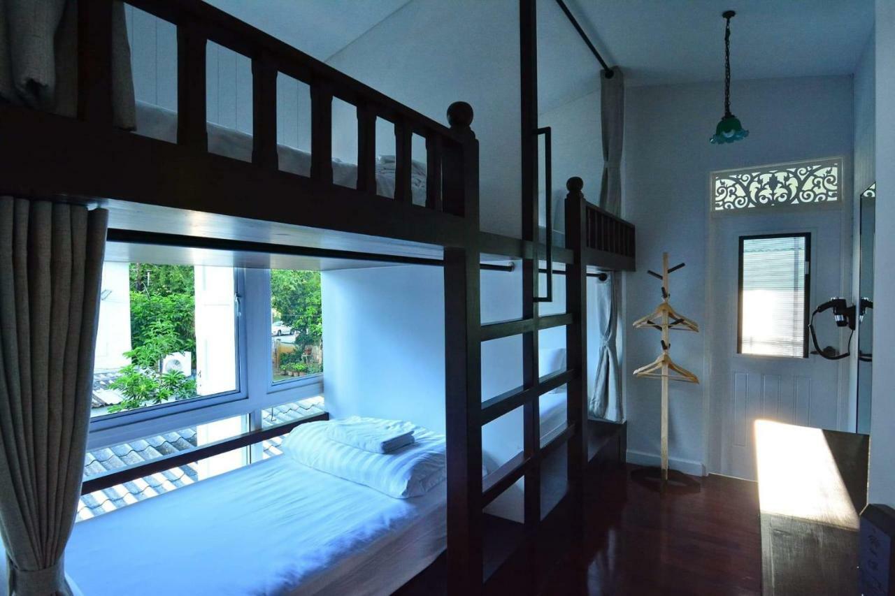 Lana Beds & Space Chiang Mai Exteriör bild
