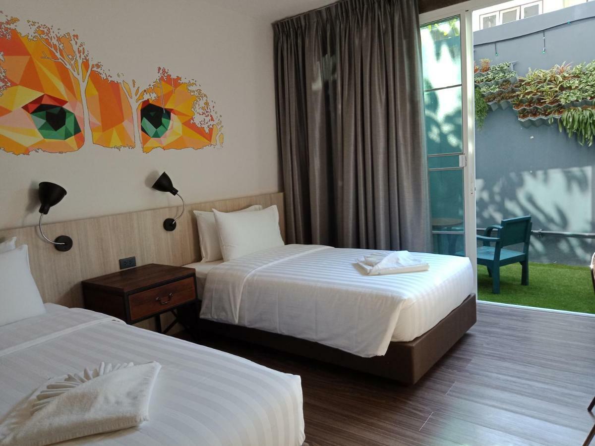 Lana Beds & Space Chiang Mai Exteriör bild